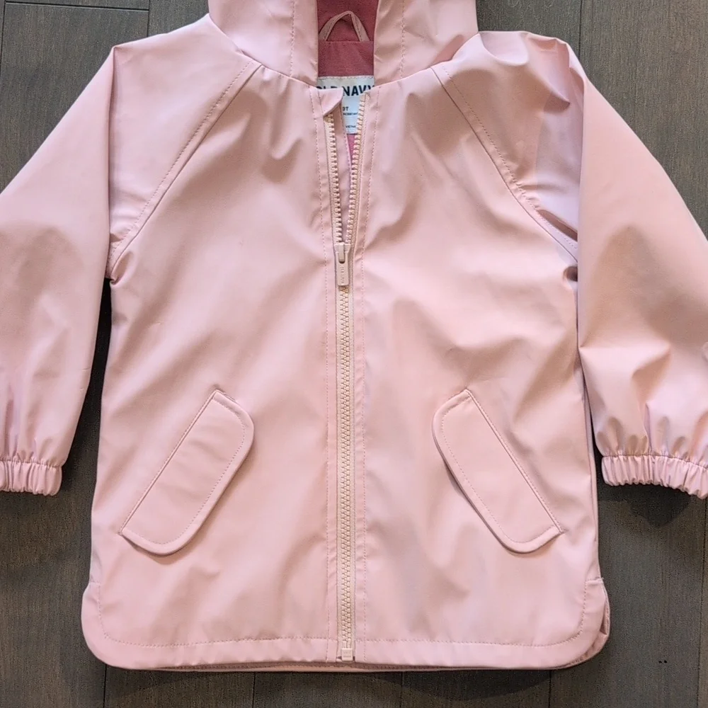 Old Navy 3T Water-Resistant Hooded Jacket - Picture 4 of 8